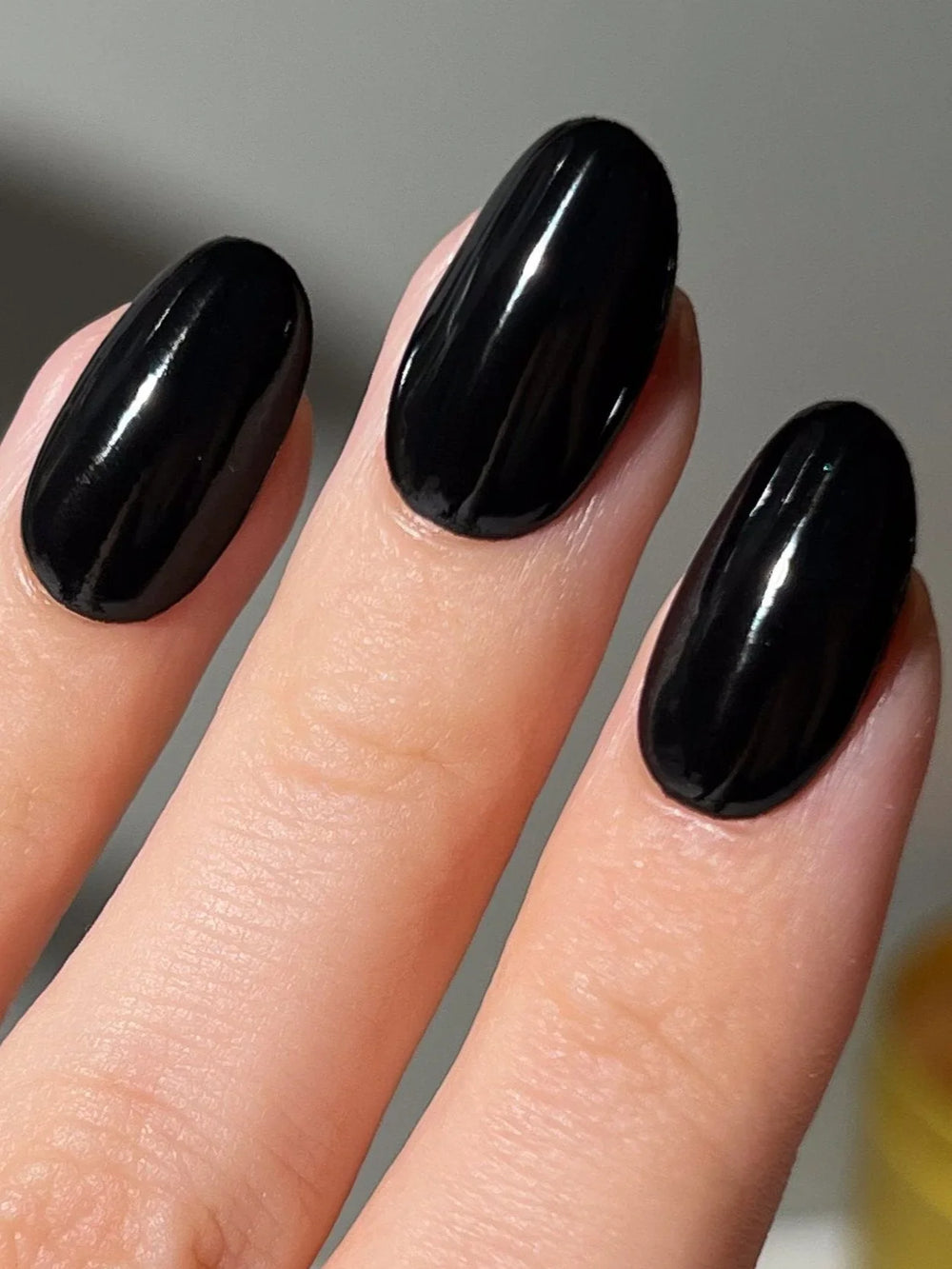 Sapphire Black en la mano