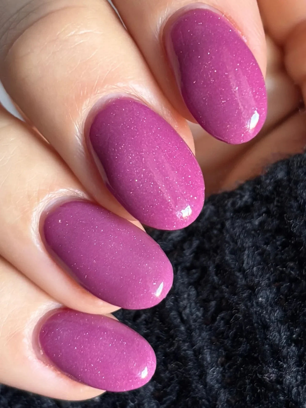 Grape Punch en la mano