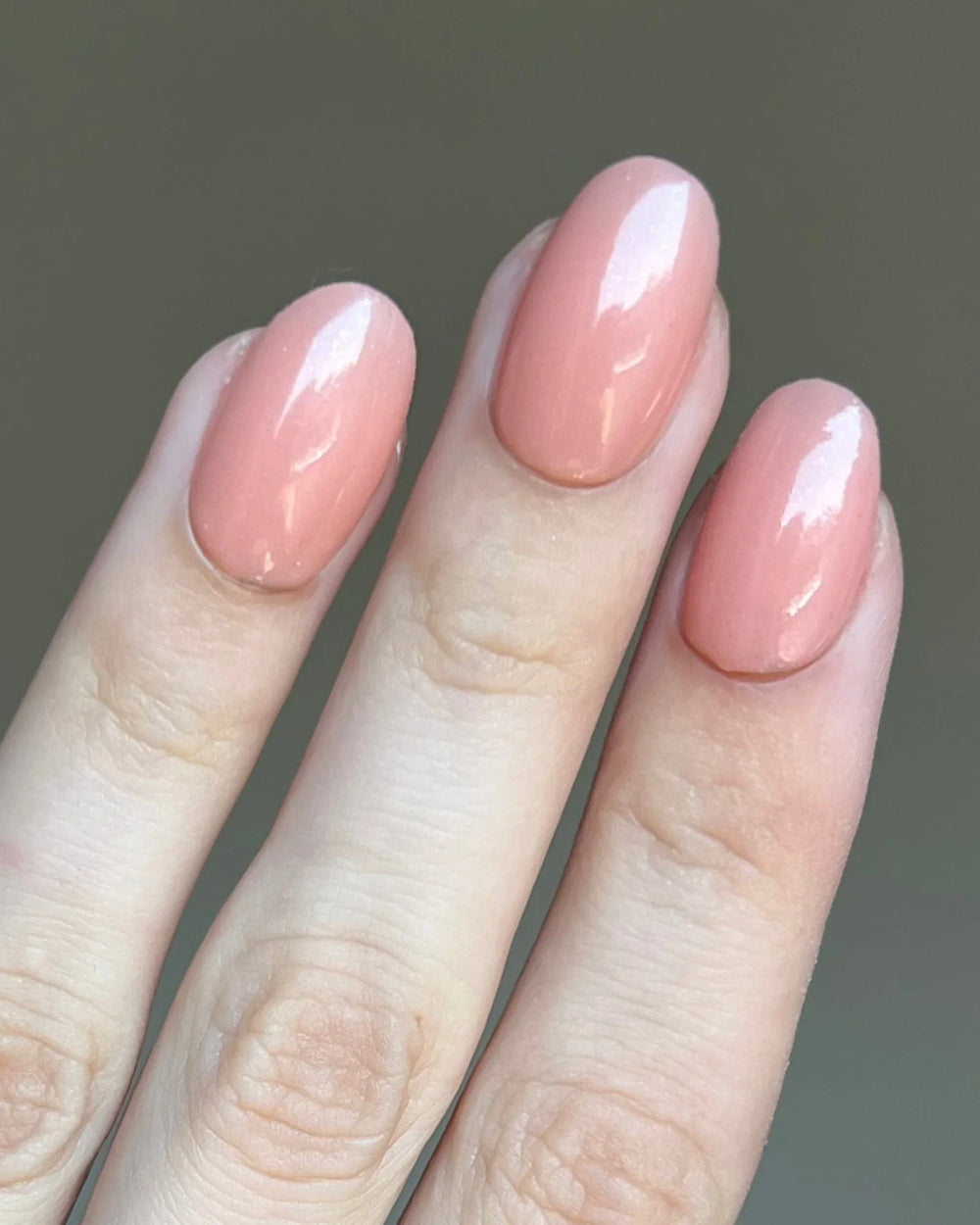 Old Pink en la mano