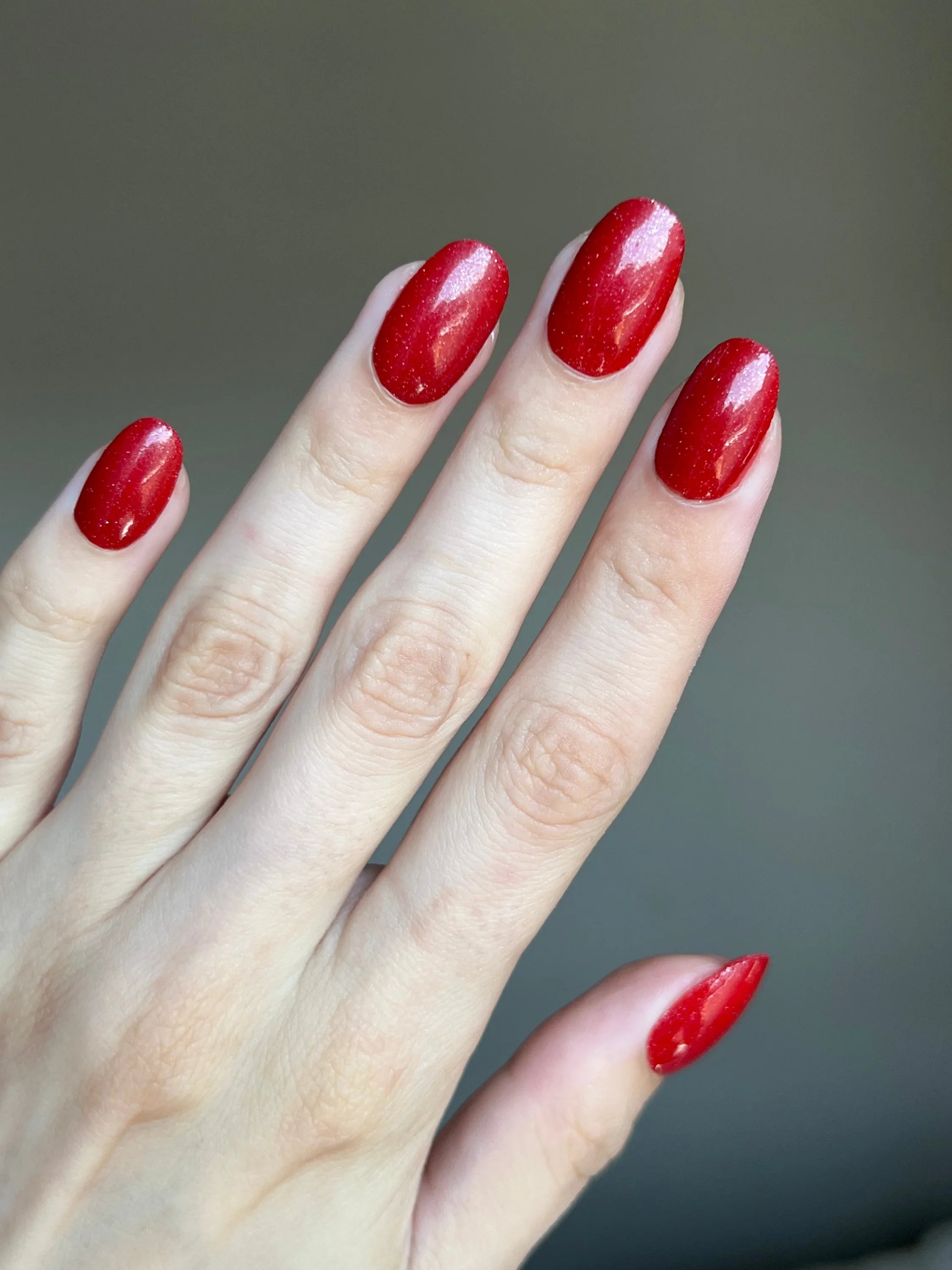Ruby Dim en la mano